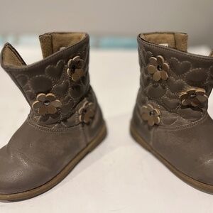 Rachel shoes brown boots with flowers size 6 toddler